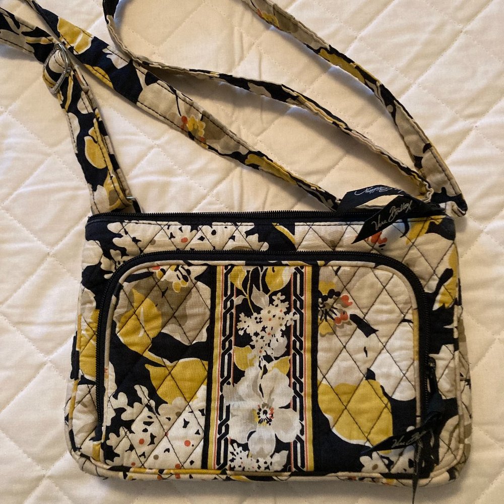 Vera Bradley Dogwood Hipster
